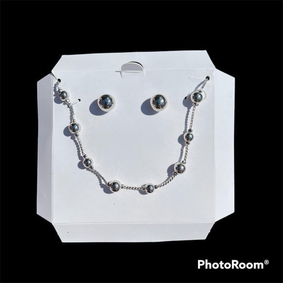 Charter‎ Club Silver Ball Earring 18” Matching Necklace New Without Box - Picture 1 of 3